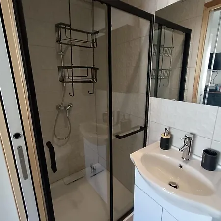 En Ardeche - Village Medieval Appartement Burzet